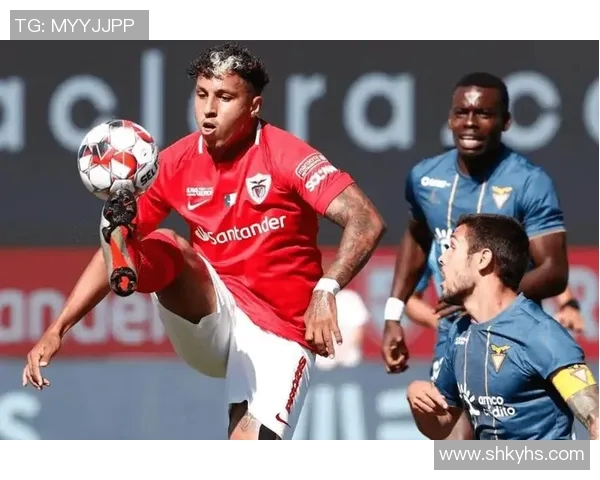 本菲卡与马德拉激战正酣比分悬念引发球迷热议 本菲卡与马德拉激战正酣比分悬念引发球迷热议